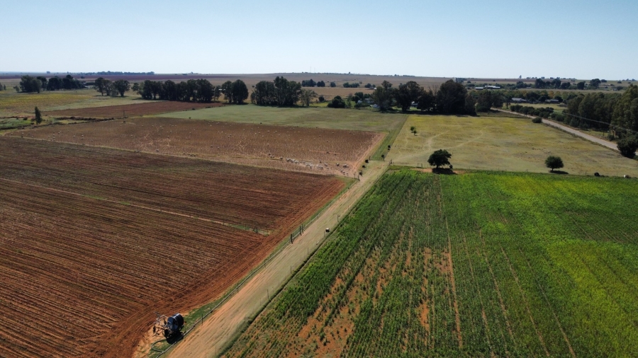 Commercial Property for Sale in Bainsvlei Free State